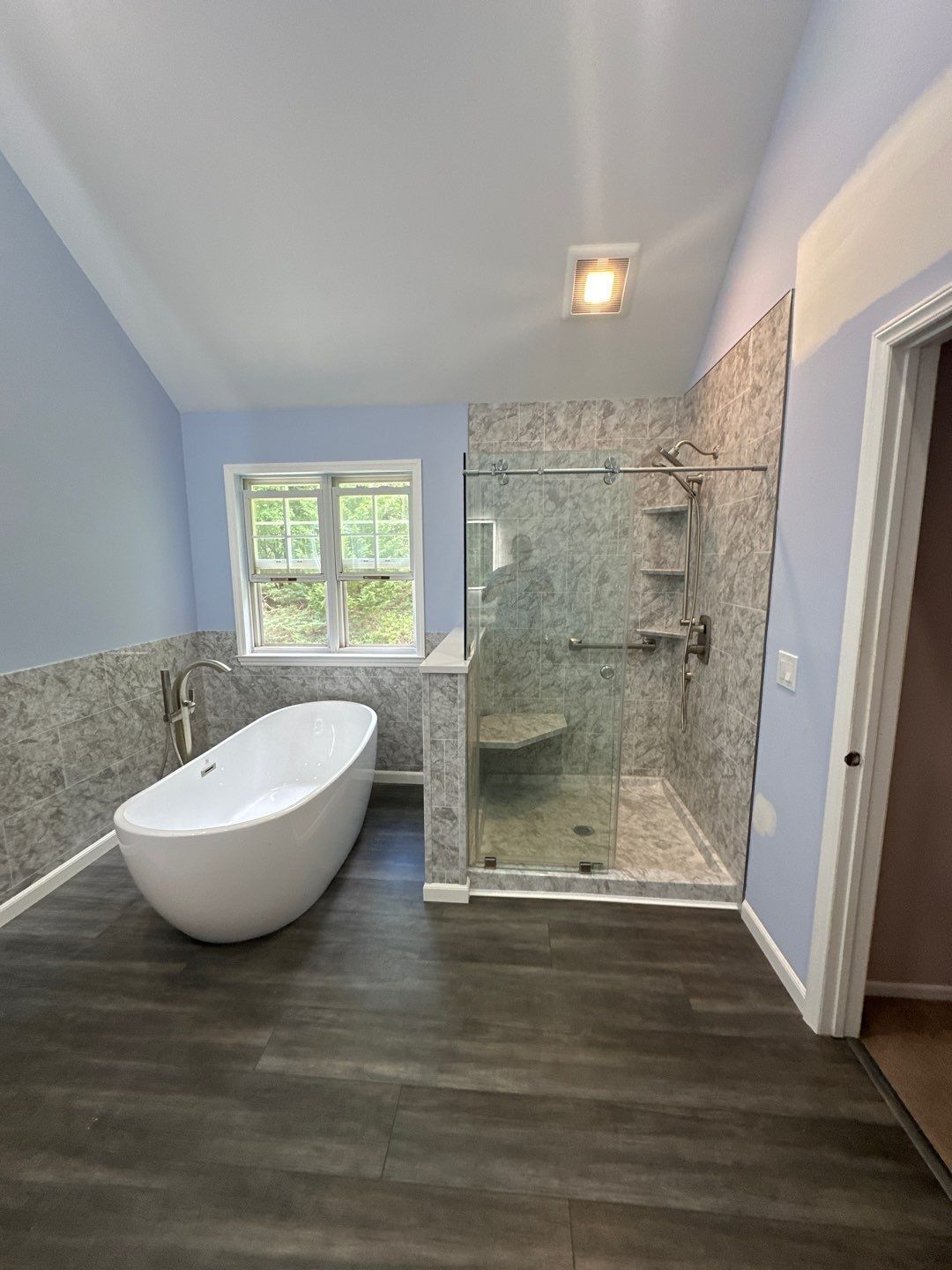 Roeland Bathrooms Plus